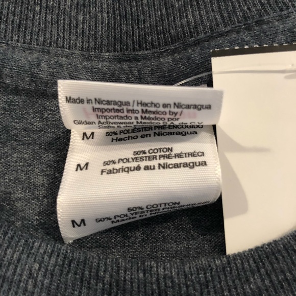 T-Shirt Breast Cancer Team Pink Gray Graphic Short Sleeve Top Medium - Picture 5 of 6